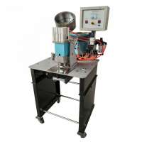 Automatic eyelets rivet machine for tarpaulin